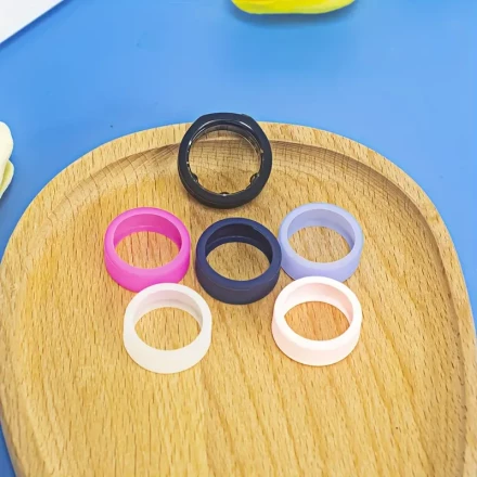 Oura Ring Gen 3 Silicone Protective Case - Scratch-Resistant, Stretchy Cover Compatible with Multiple Sizes