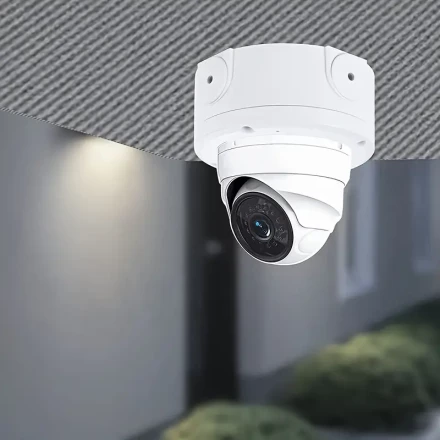 Universal Bullet Camera Junction Box Installation Bracket, Plastic Rainproof Junction Box Mount for Cameras, Electrical Housing for Indoor/Outdoor Wall-Mounted Or Ceiling-Mounted Concealed Surveillance.