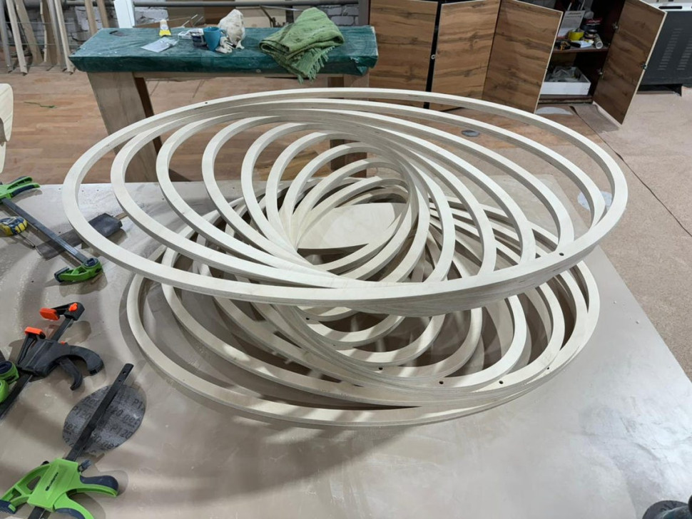 Elliptical coffee table