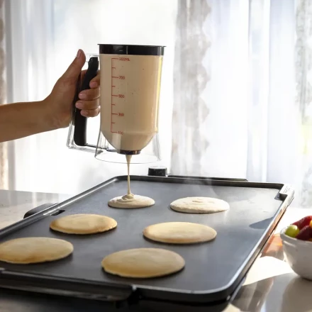1pc EasyBake Non-Stick Plastic Cupcake Batter Dispenser - Space-Saving, Easy Pouring, Food Contact Safe for Cupcakes, Waffles, Cakes, Pancakes - Durable, Easy-to-Clean Kitchen Baking Tool Without Battery