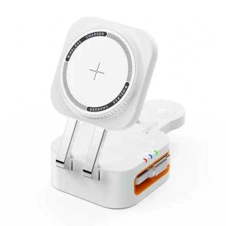 Portable and foldable charger with USB-C retractable cable, 15W fast charging, magnetic wireless charging station, all-in-one charger, compatible with iPhone 15/14/13/12 Pro Max, Apple Watch Series 9/8/7/SE/6/5/4/3/2, and AirPods 3/2/ Pro