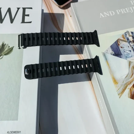 1pc Fashionable Silicone Watch Band for Apple Watch, Soft and Durable, Water-Resistant, Sporty Ocean-Inspired Design, Compatible Replacement Strap