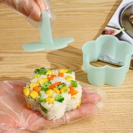 5pcs DIY Rice Ball & Cookie Mold Set with Shovel & Spoon - Easy-to-Use Triangle Rice Ball Maker for Creative Bento, Parties & Holiday Cooking - Durable PP, Non-Stick, Space-Saving Design - Perfect for Kitchen Baking