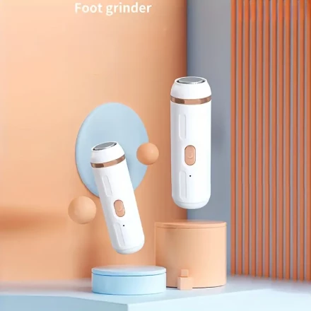 Foot Healing Tissue Removal Kit - Gentle Exfoliation for Smooth Soles - Rechargeable, Portable Pedicure Tool - The Perfect Gift for Cracked And Dry Skin Care.