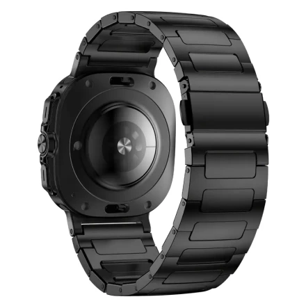 Metal Band Made of Stainless Steel Designed for The Galaxy Watch Ultra 47Mm, a Seamless Business Replacement Strap Suitable for Both Men And Women Using The Samsung Galaxy Watch 7 Ultra.