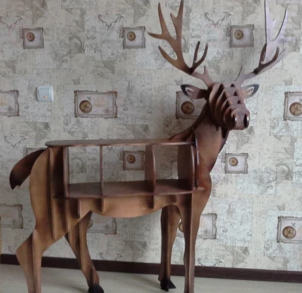 Multifunctional Deer Shelf