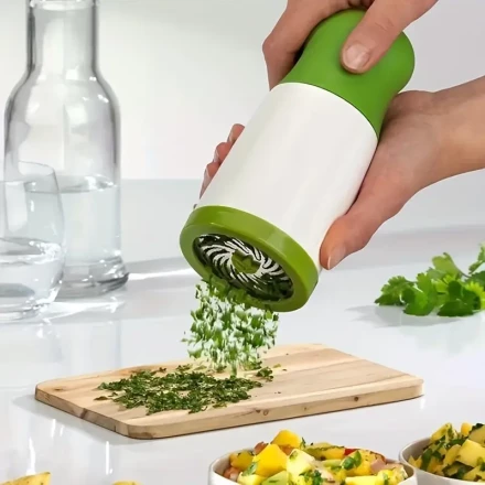 1pc Manual Herb Grinder, Handheld Spice Mill for Chopping Parsley, Cilantro, Vegetables - Durable Metal Blade, Easy-to-Use Plastic Kitchen Tool for Chefs and Foodies