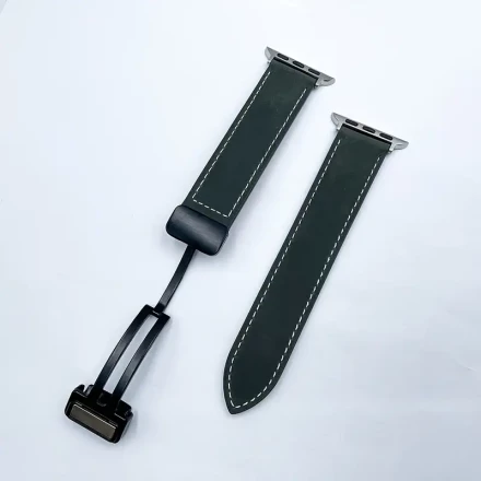 Silicone Strap Suitable for iwatchs10 Strap New s9 Apple Watch s8 Texture Silicone Magnetic Suitable for apple watch7/se/6/5/4 Sports Breathable 38/40/41/42/44/45/46/49mm Advanced Silicone Magnetic Male and Female High-end Small Purple