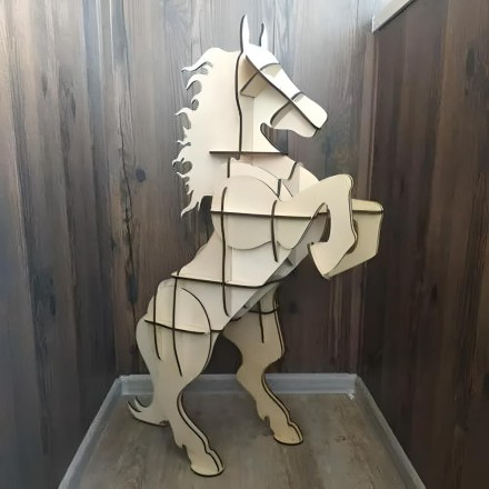 Multifunctional Horse Shelf