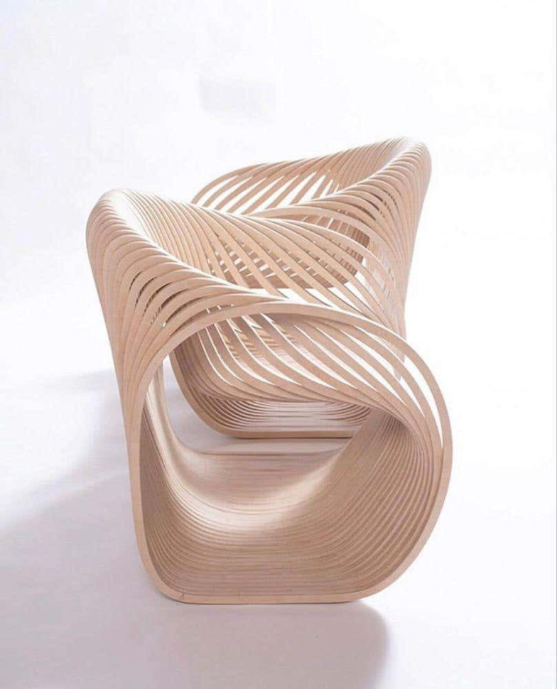 Graceful armchair