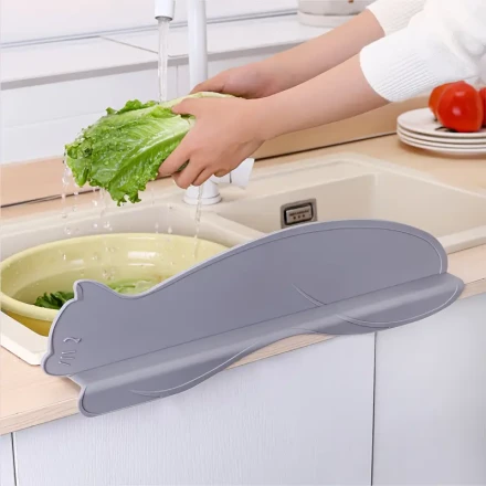 1pc Cat-Shaped Nylon Sink Splash Guard, Water-Blocking Dishwashing Barrier with Suction Cups, Kitchen Sink Splash-Proof Accessory for Home Use